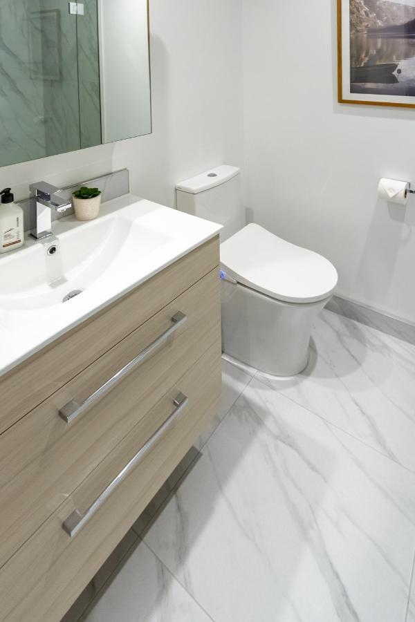 In The Heart Of It All: 2 Bed Cbd Townhouse Christchurch Exterior photo