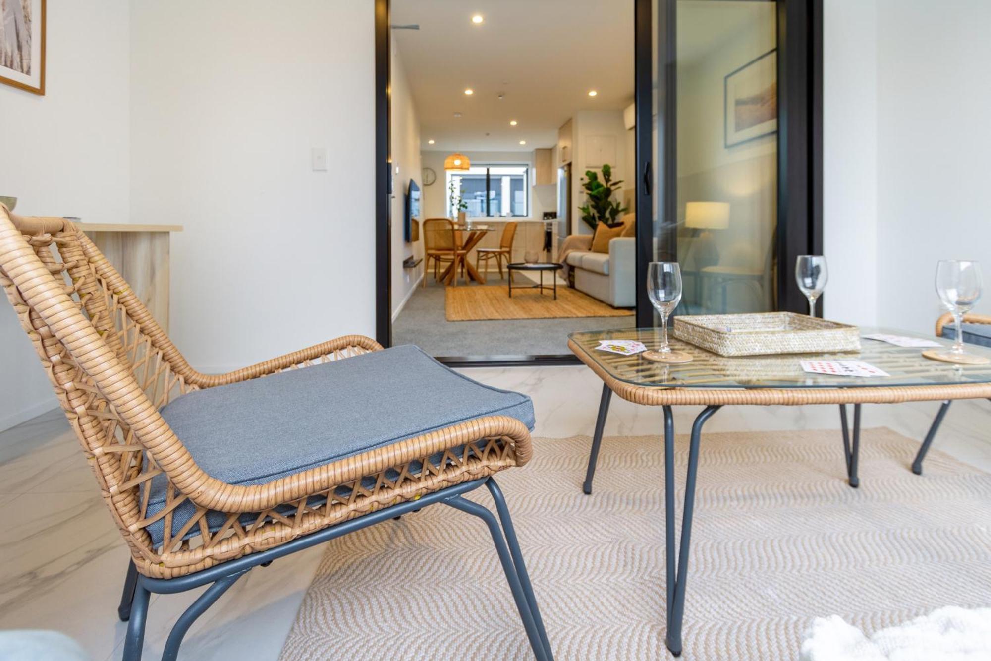 In The Heart Of It All: 2 Bed Cbd Townhouse Christchurch Exterior photo